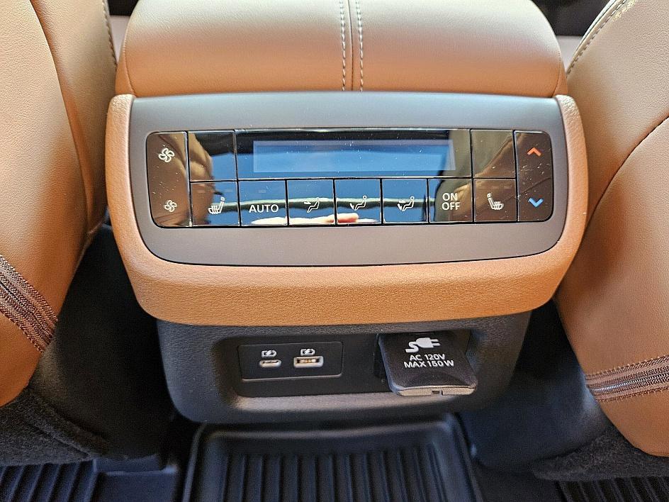 new 2025 Nissan Pathfinder car, priced at $48,740