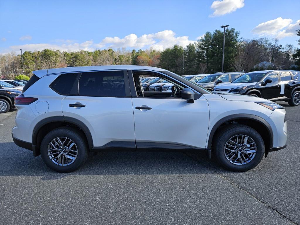 new 2025 Nissan Rogue car, priced at $29,000