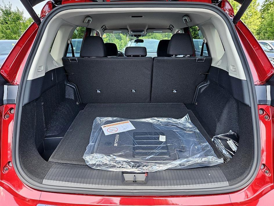new 2025 Nissan Rogue car, priced at $29,889