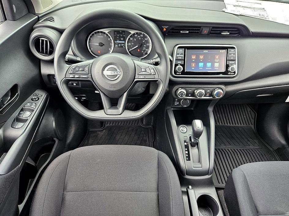 new 2025 Nissan Kicks Play car, priced at $22,035