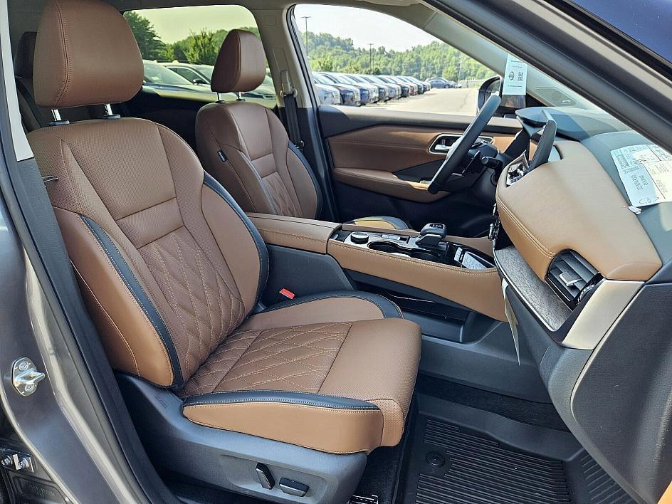 new 2025 Nissan Rogue car, priced at $39,234