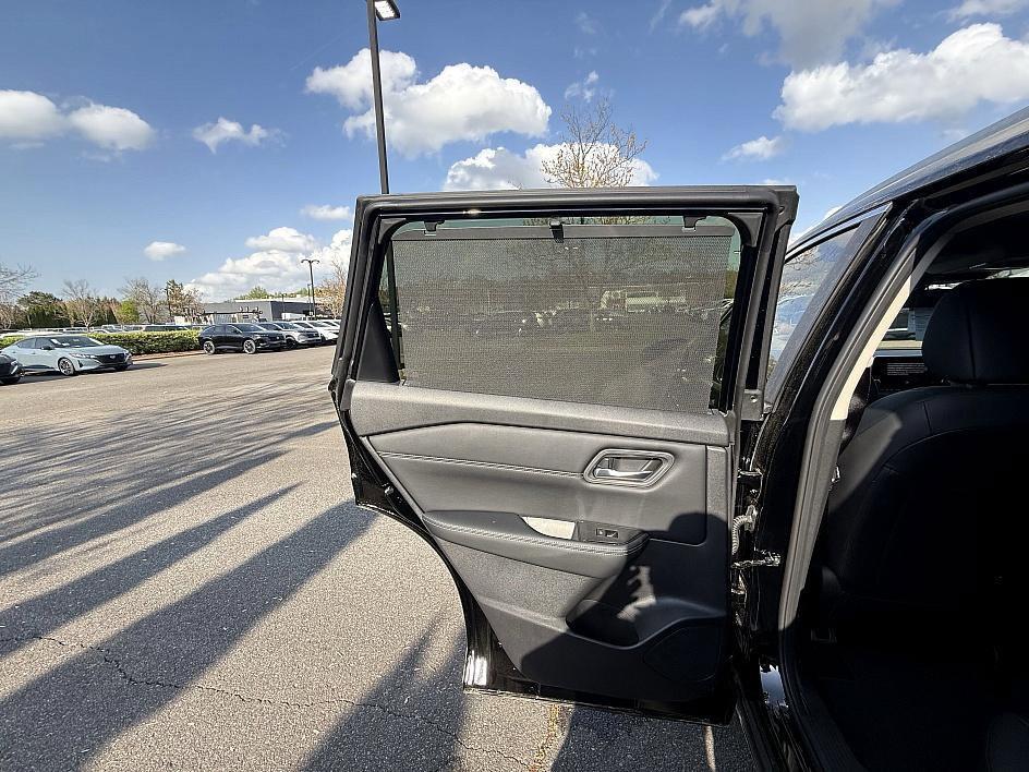 new 2025 Nissan Rogue car, priced at $32,651