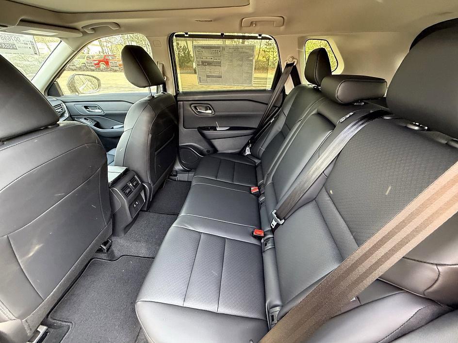new 2025 Nissan Rogue car, priced at $32,651