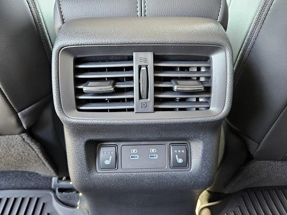 new 2025 Nissan Murano car, priced at $48,563