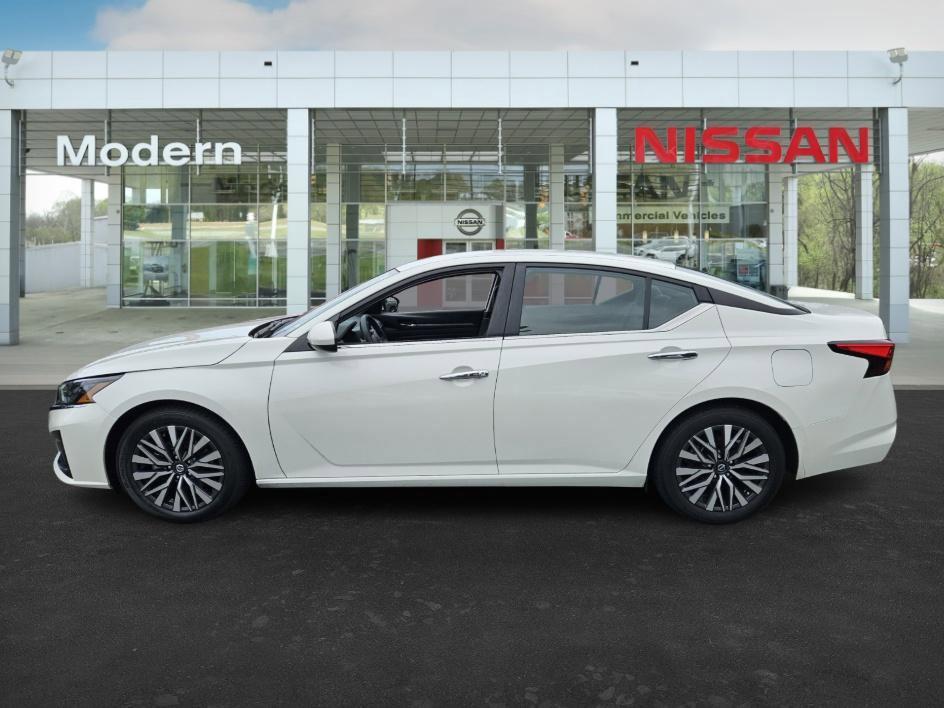 used 2023 Nissan Altima car, priced at $20,498