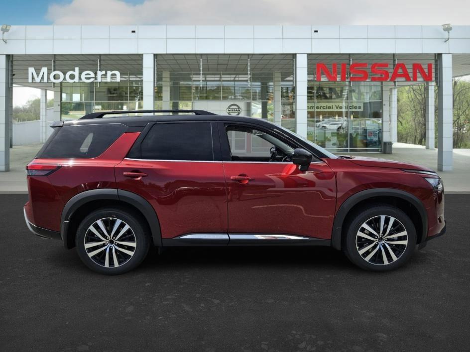 new 2025 Nissan Pathfinder car, priced at $48,209