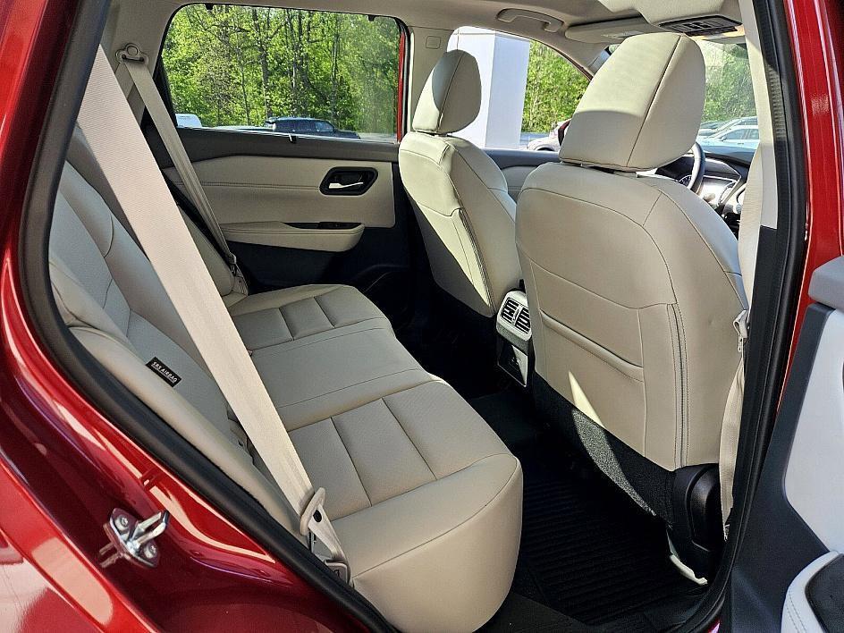 new 2025 Nissan Rogue car, priced at $33,431