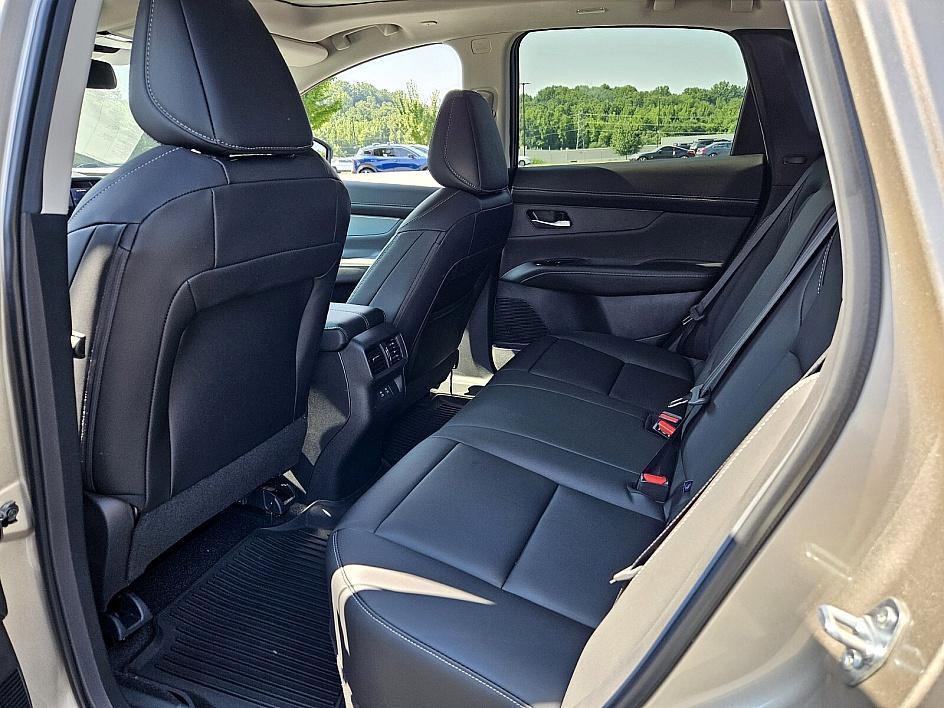 new 2025 Nissan Murano car, priced at $44,846