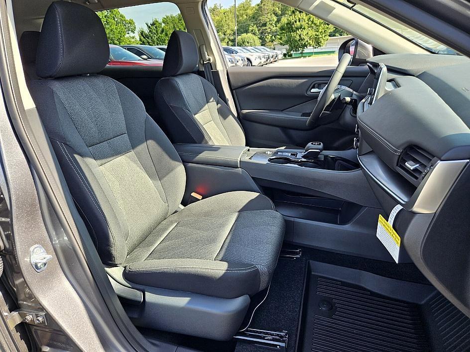 new 2025 Nissan Rogue car, priced at $29,485