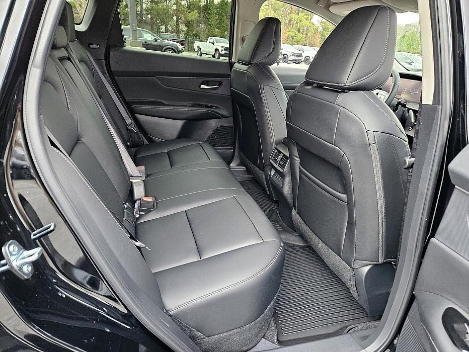 new 2025 Nissan Murano car, priced at $41,805