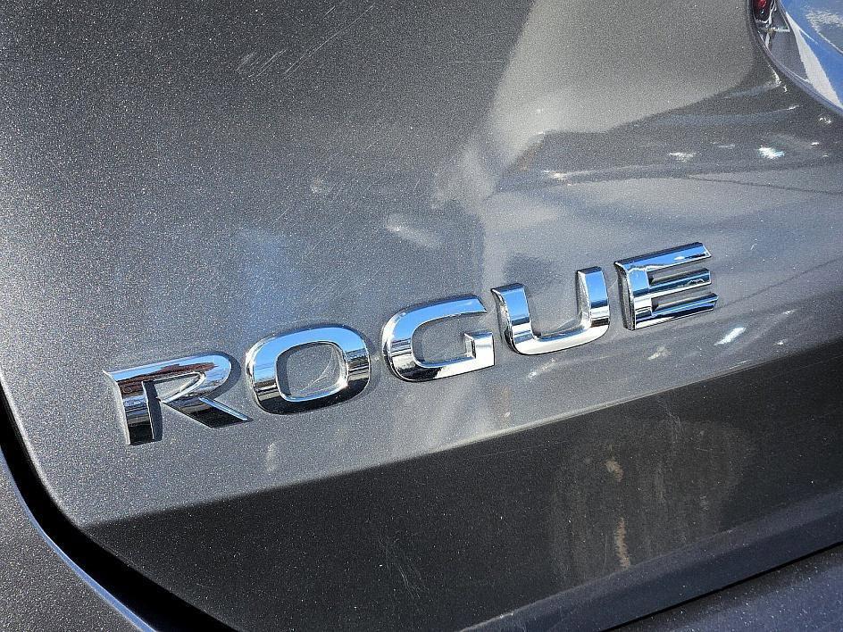 used 2016 Nissan Rogue car, priced at $13,699