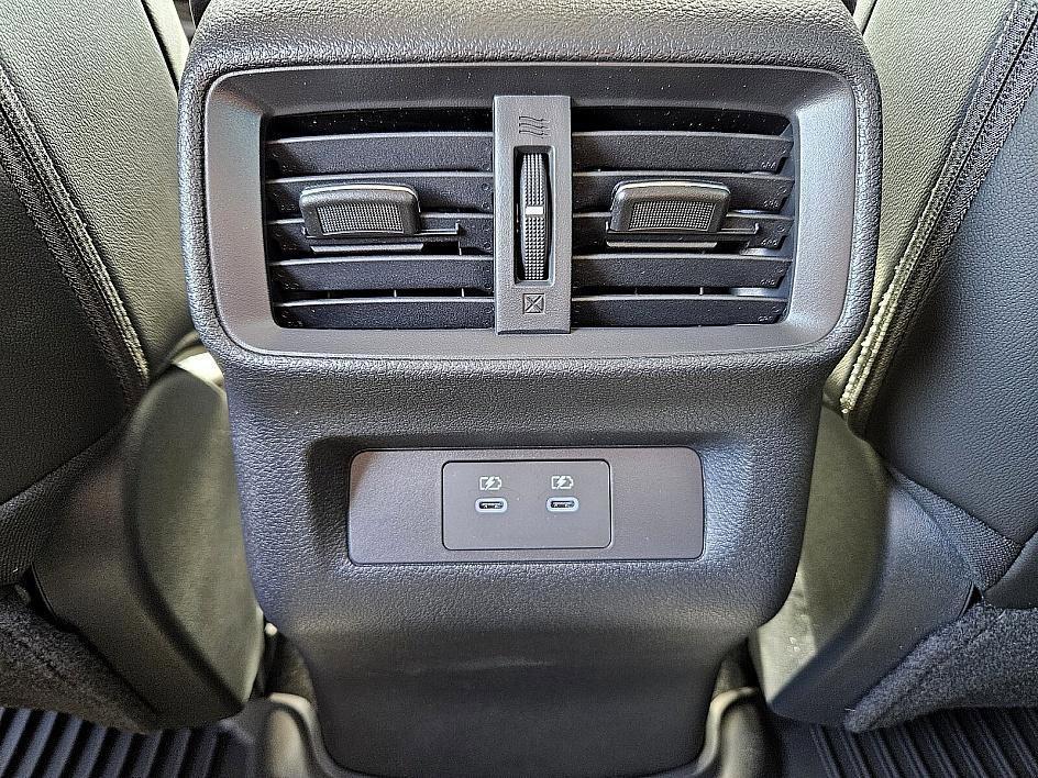 new 2025 Nissan Murano car, priced at $39,859