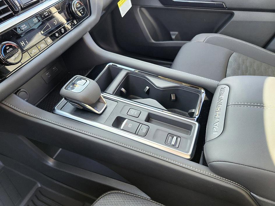 new 2025 Nissan Pathfinder car, priced at $41,037