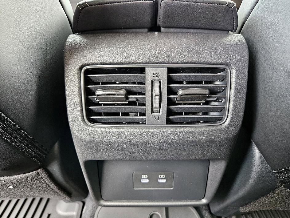 new 2025 Nissan Rogue car, priced at $31,282