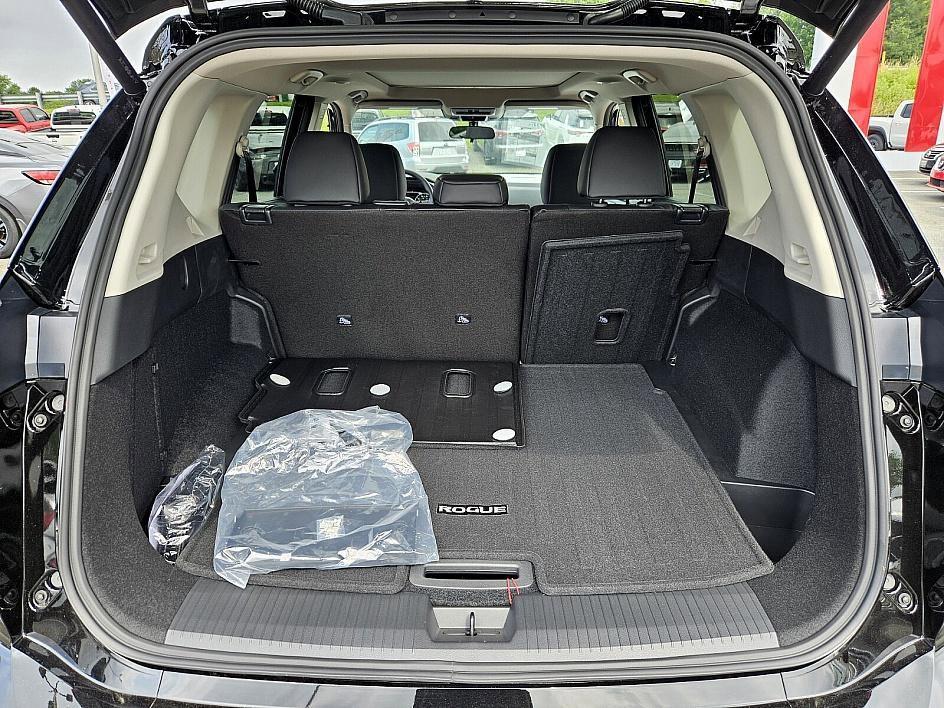 new 2025 Nissan Rogue car, priced at $31,282