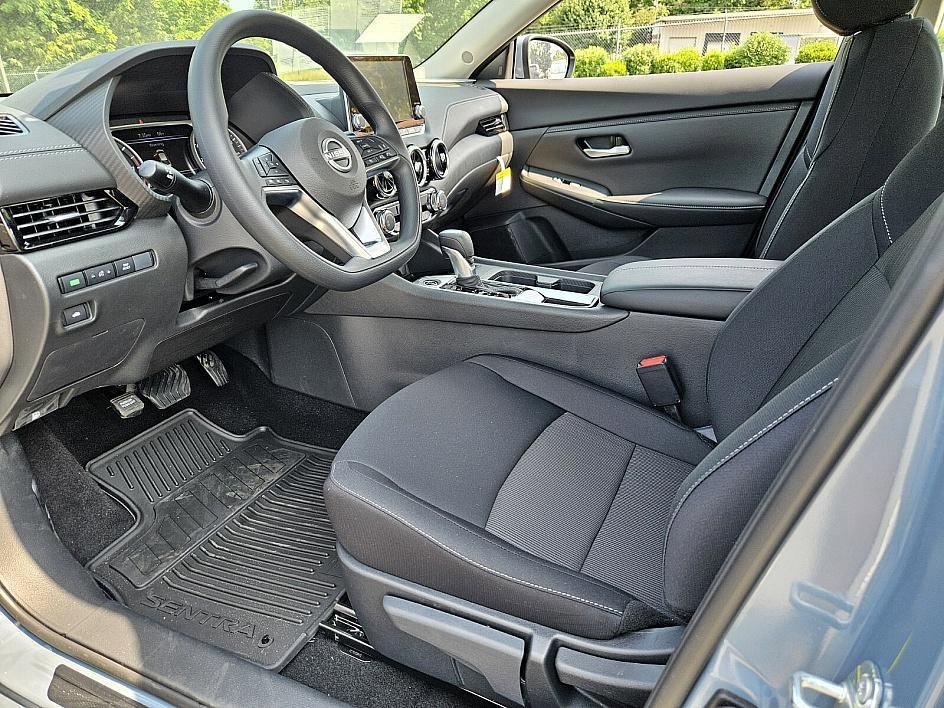 new 2025 Nissan Sentra car, priced at $22,626