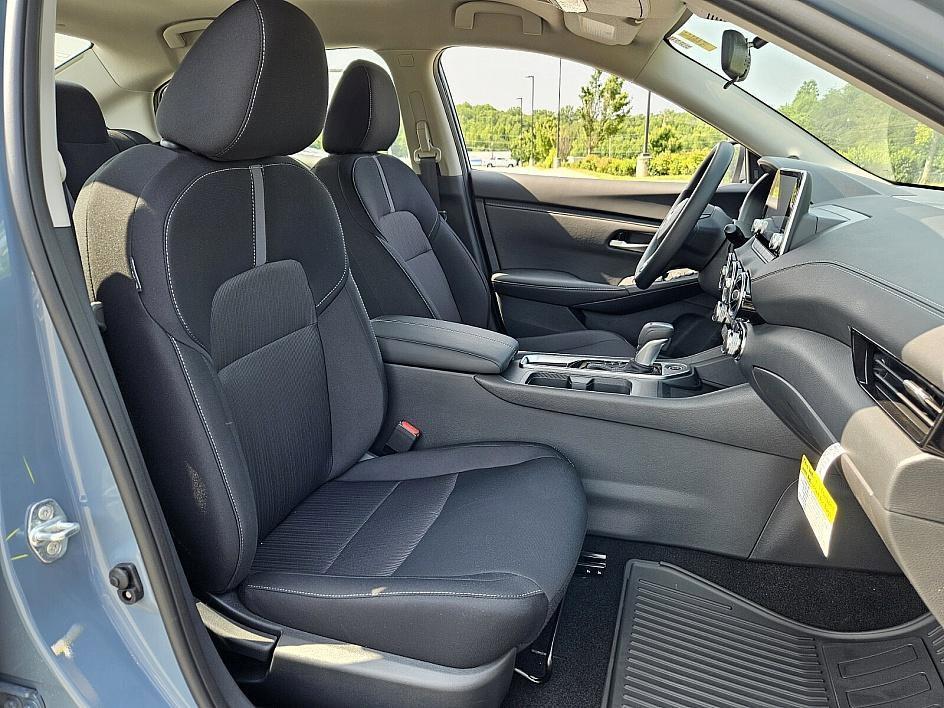 new 2025 Nissan Sentra car, priced at $22,626