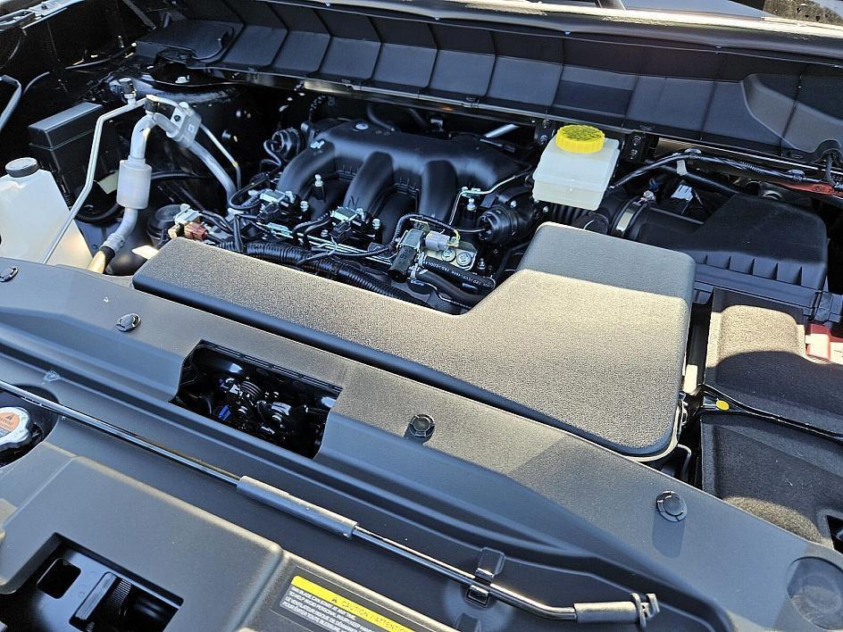 new 2025 Nissan Pathfinder car, priced at $41,227