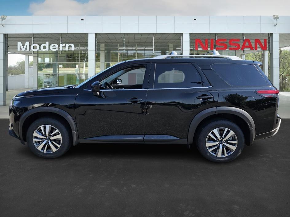new 2025 Nissan Pathfinder car, priced at $41,227
