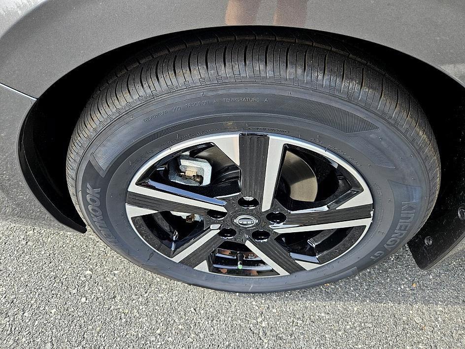 new 2025 Nissan Sentra car, priced at $22,222