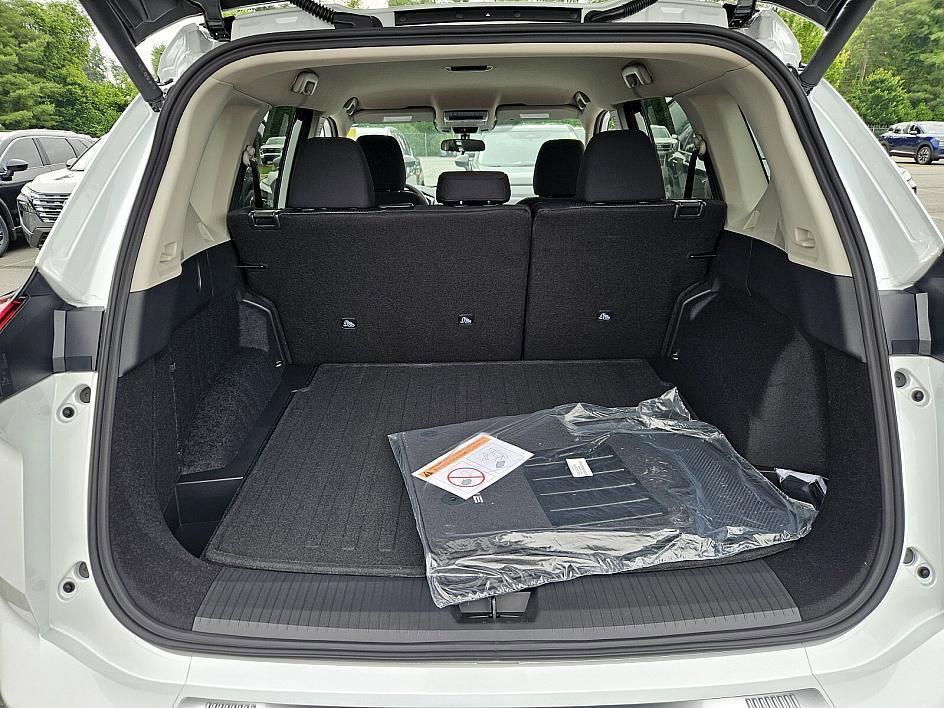 new 2025 Nissan Rogue car, priced at $29,889