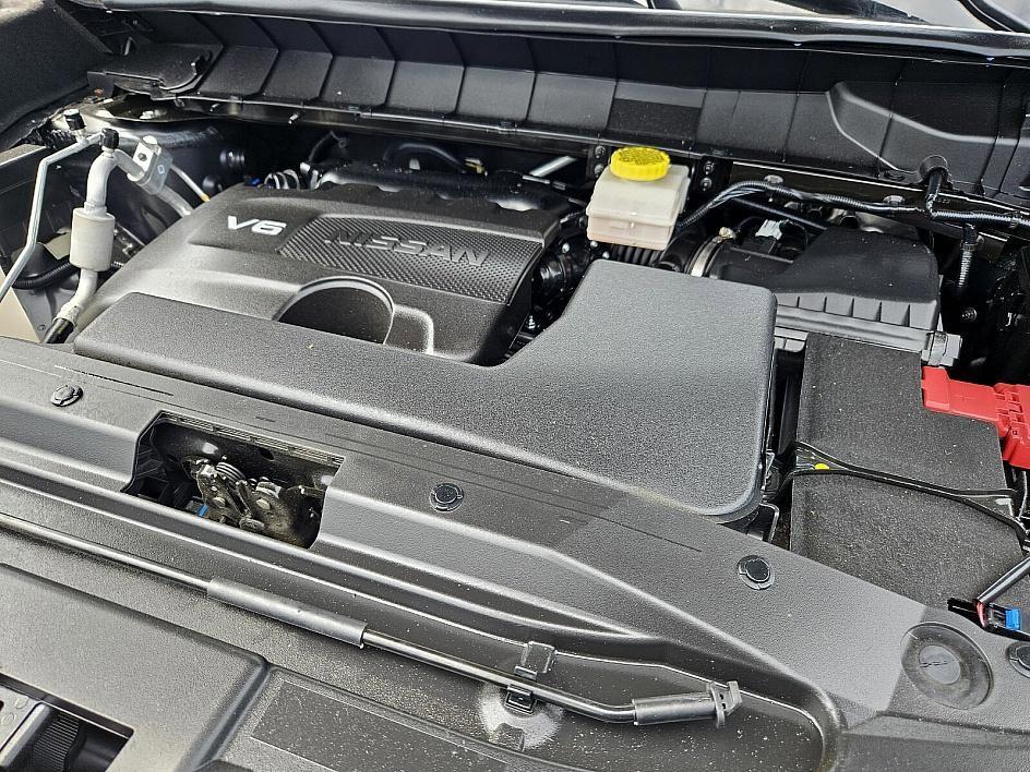 used 2022 Nissan Pathfinder car, priced at $33,999