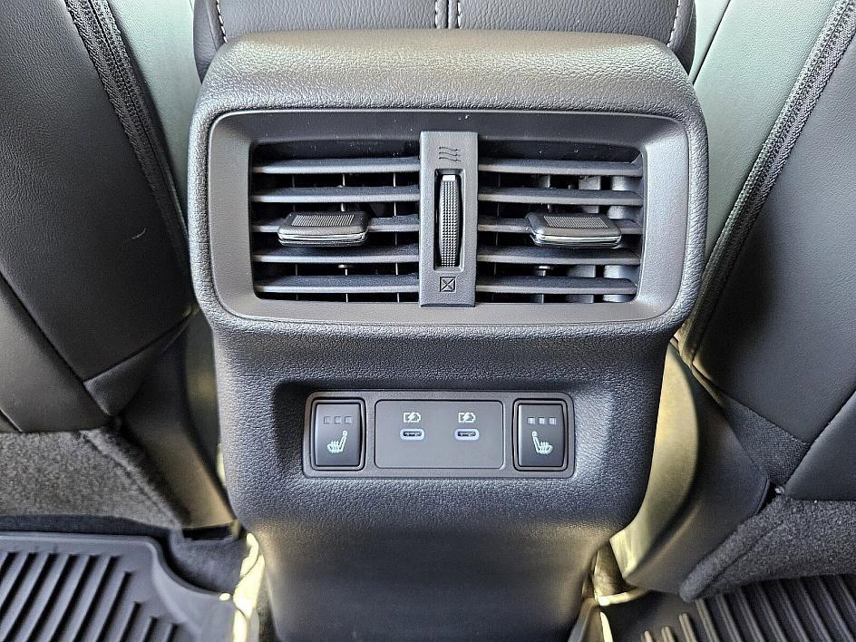 new 2025 Nissan Murano car, priced at $48,571