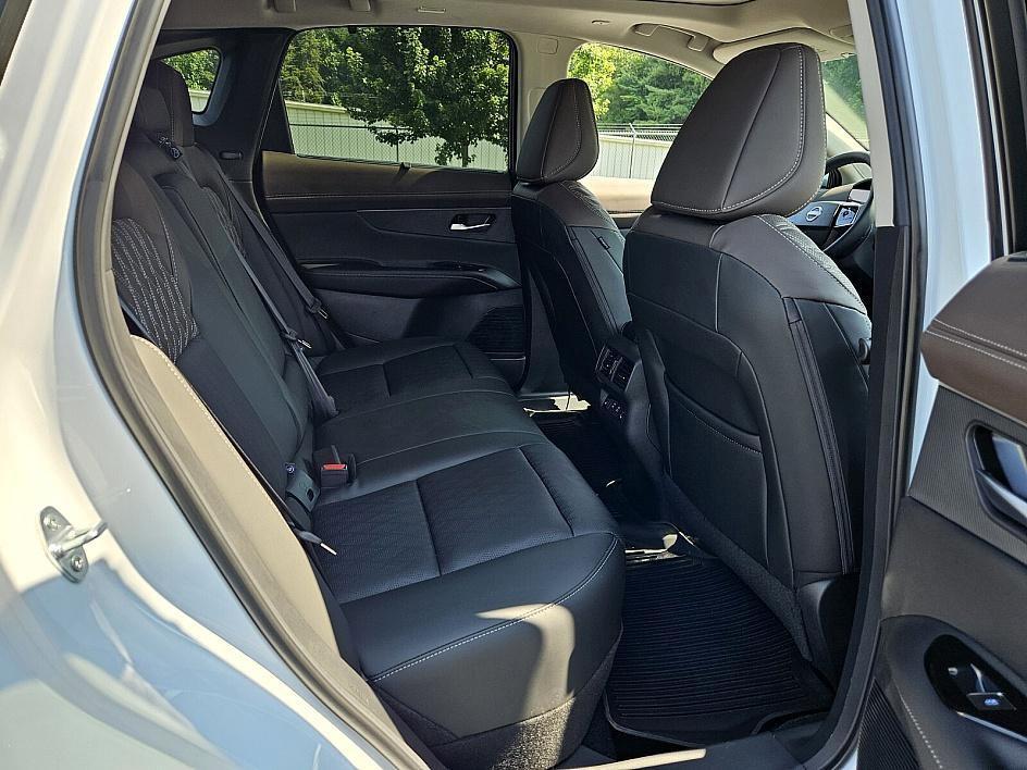 new 2025 Nissan Murano car, priced at $48,571