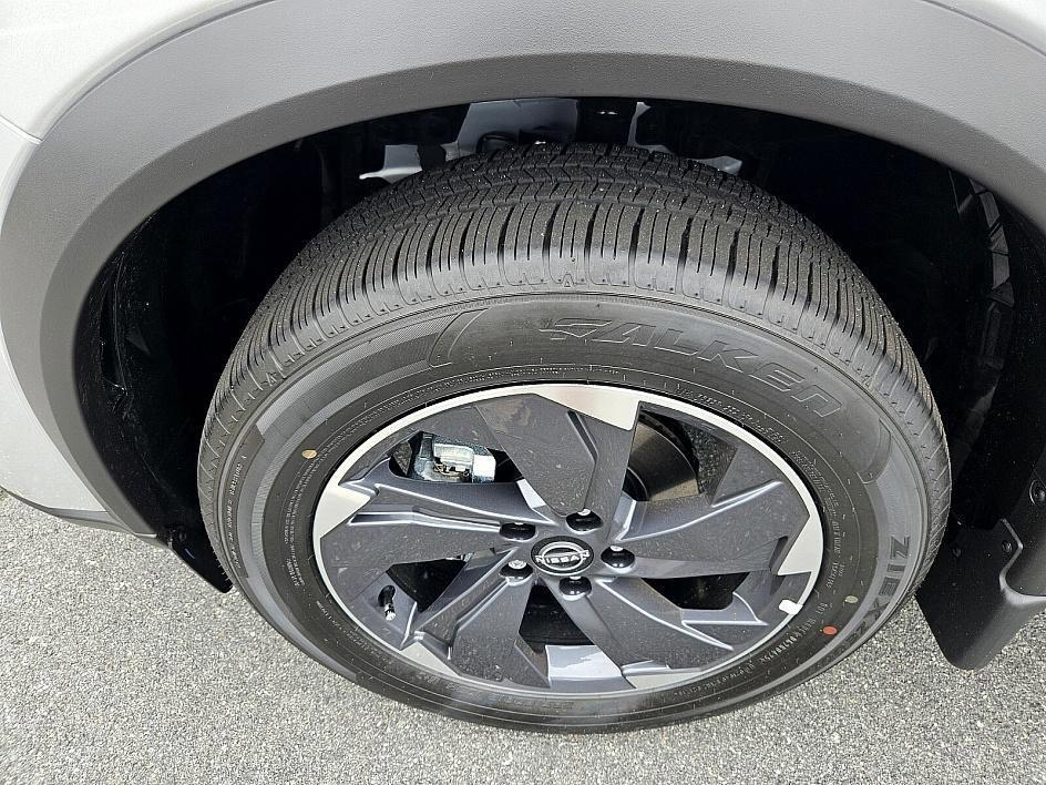 new 2025 Nissan Rogue car, priced at $29,485