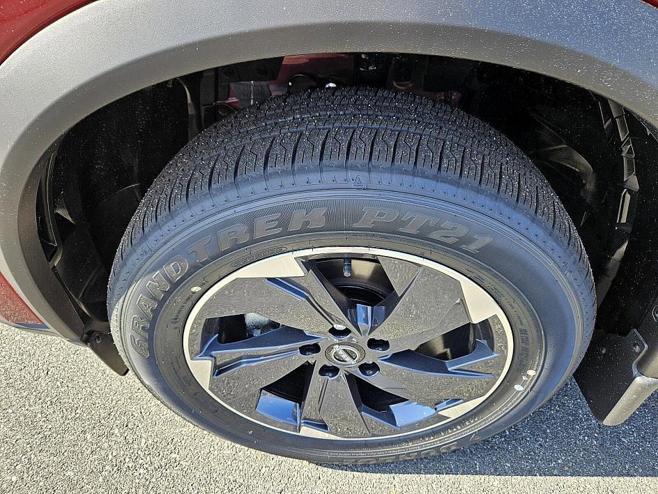 new 2025 Nissan Rogue car, priced at $31,221