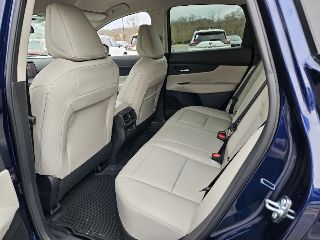new 2025 Nissan Murano car, priced at $42,805