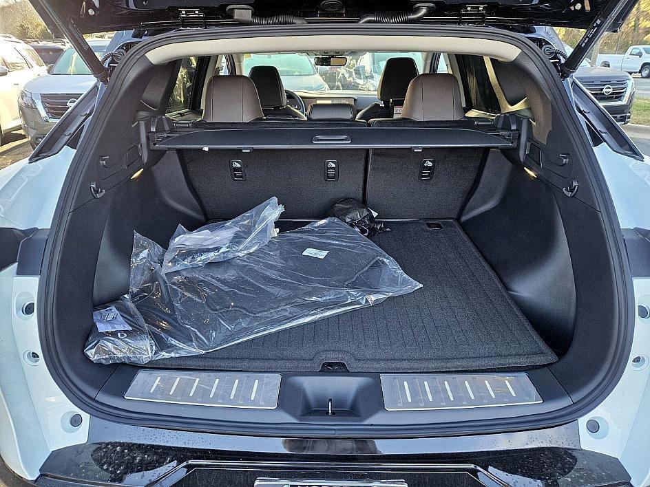 new 2025 Nissan Murano car, priced at $54,175