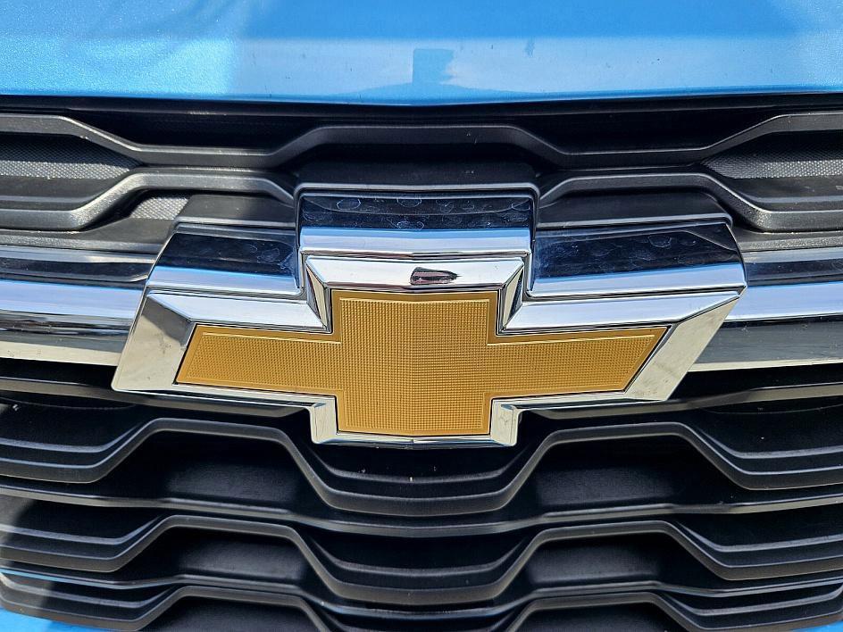used 2025 Chevrolet Trax car, priced at $22,666