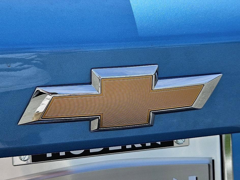 used 2025 Chevrolet Trax car, priced at $22,666