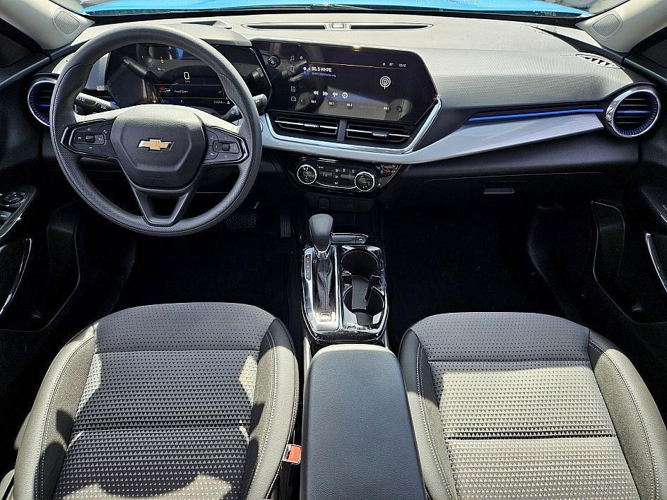 used 2025 Chevrolet Trax car, priced at $22,666