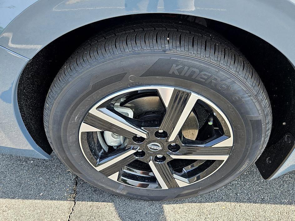 new 2025 Nissan Sentra car, priced at $22,626