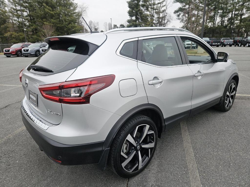 used 2022 Nissan Rogue Sport car, priced at $22,999