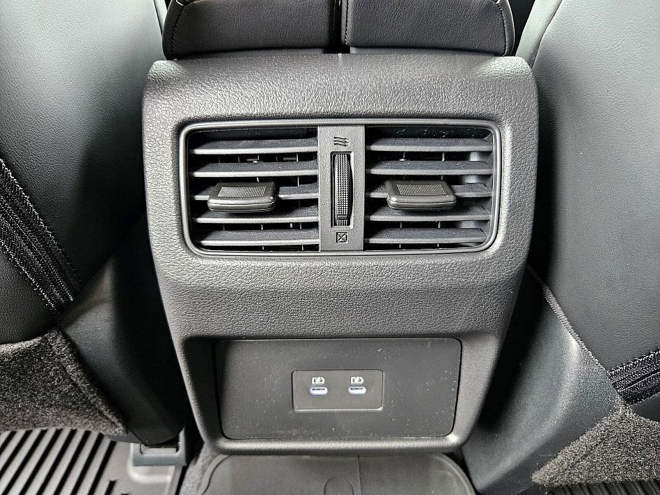 new 2025 Nissan Rogue car, priced at $31,282