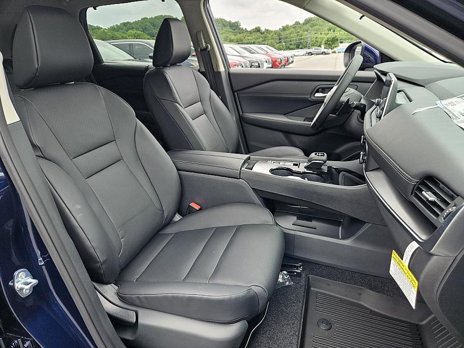 new 2025 Nissan Rogue car, priced at $31,282