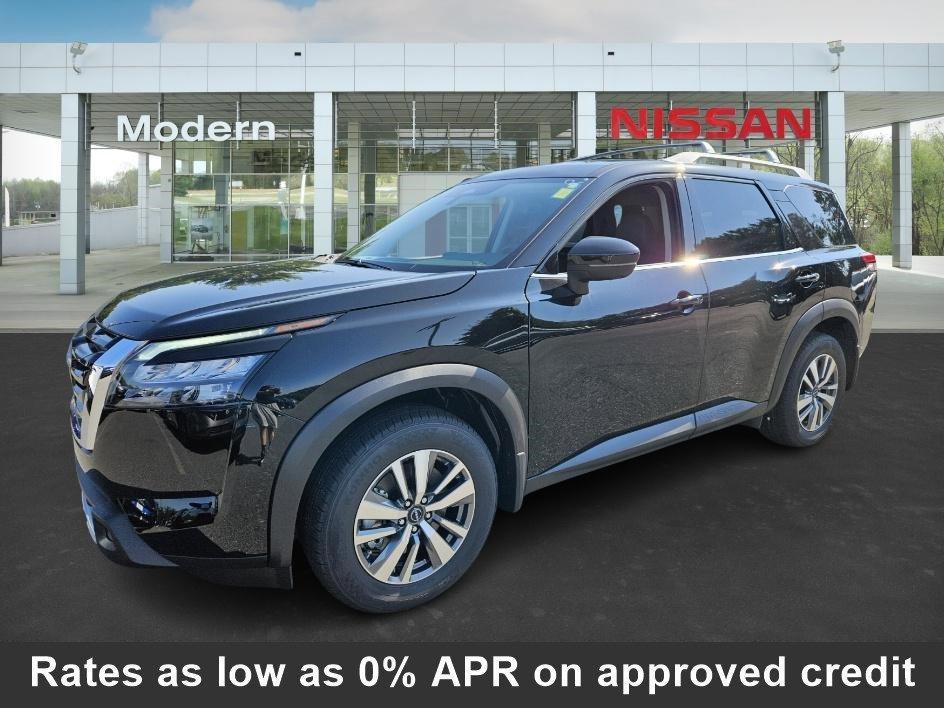 new 2025 Nissan Pathfinder car, priced at $41,227