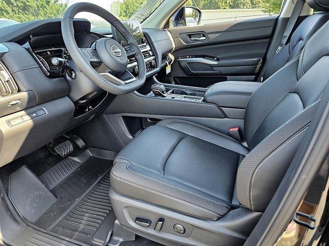 new 2025 Nissan Pathfinder car, priced at $41,227