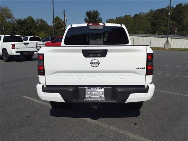 new 2025 Nissan Frontier car, priced at $43,020