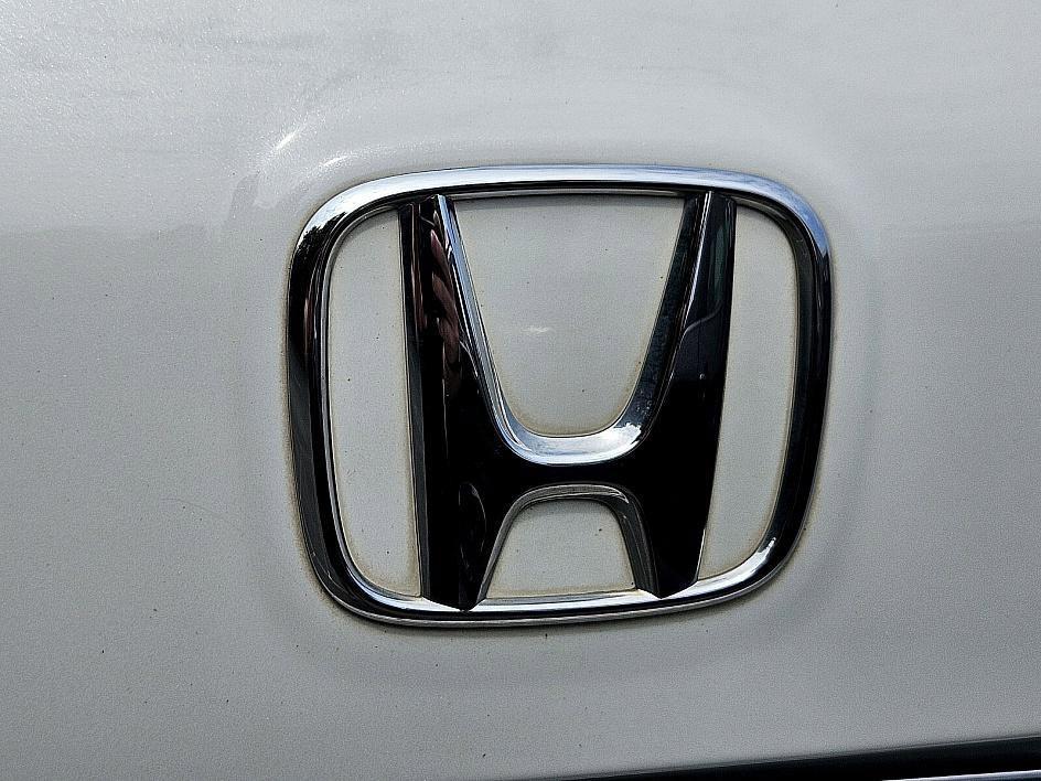 used 2020 Honda Pilot car, priced at $22,888