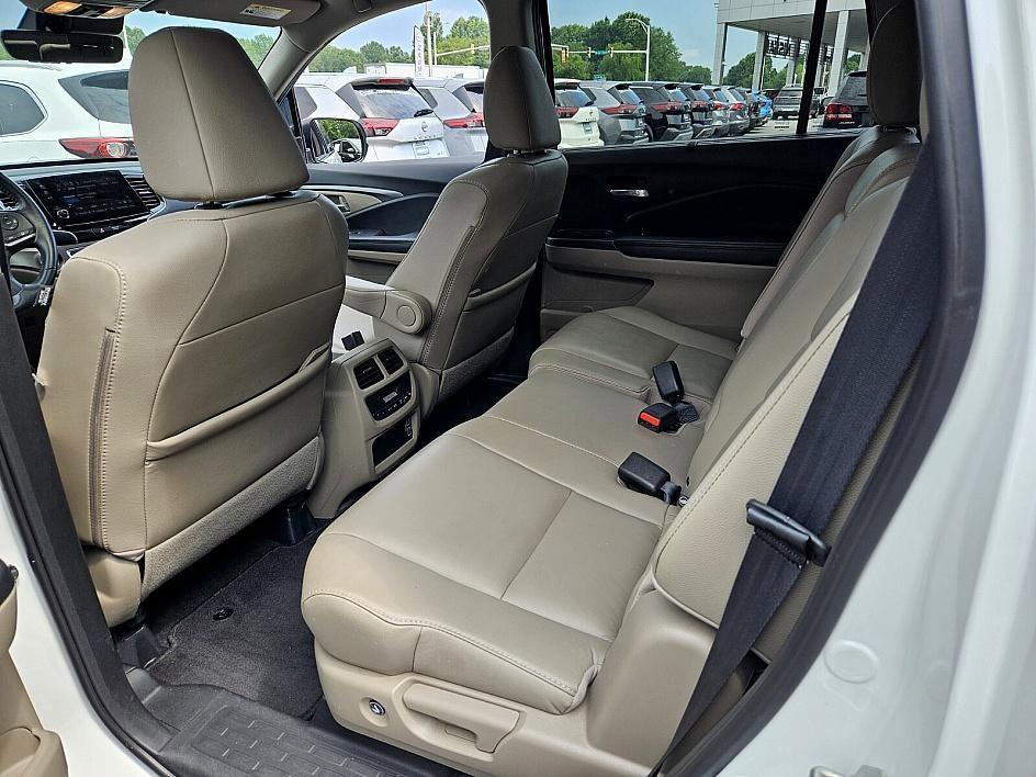 used 2020 Honda Pilot car, priced at $22,888