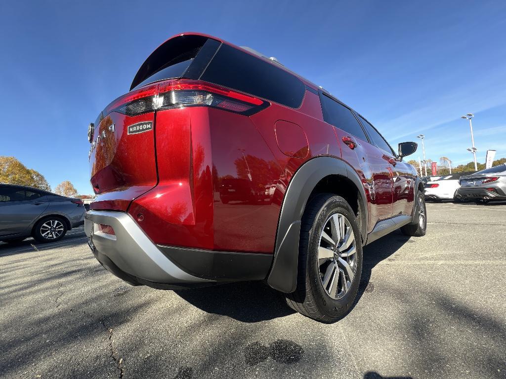 used 2025 Nissan Pathfinder car, priced at $37,098