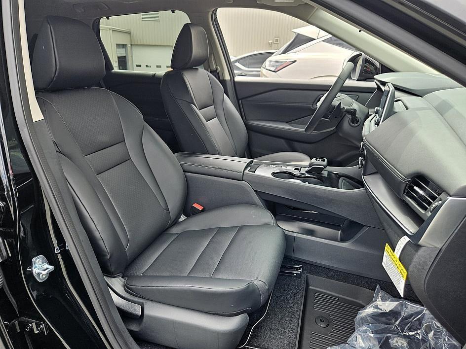 new 2025 Nissan Rogue car, priced at $31,282