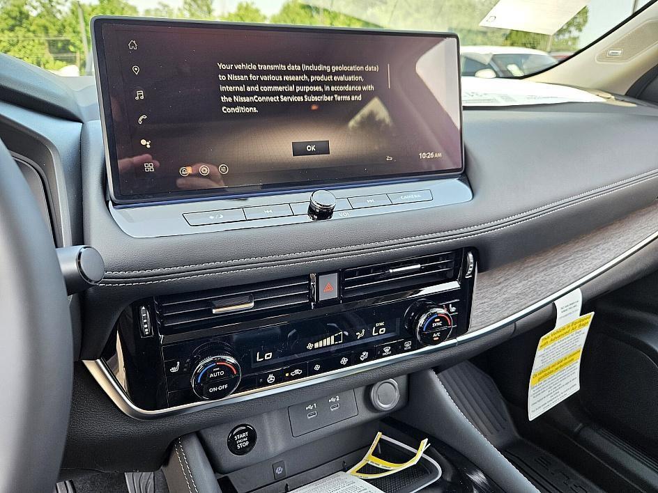 new 2025 Nissan Rogue car, priced at $39,234