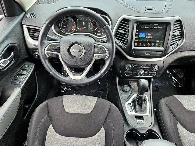 used 2014 Jeep Cherokee car, priced at $8,199