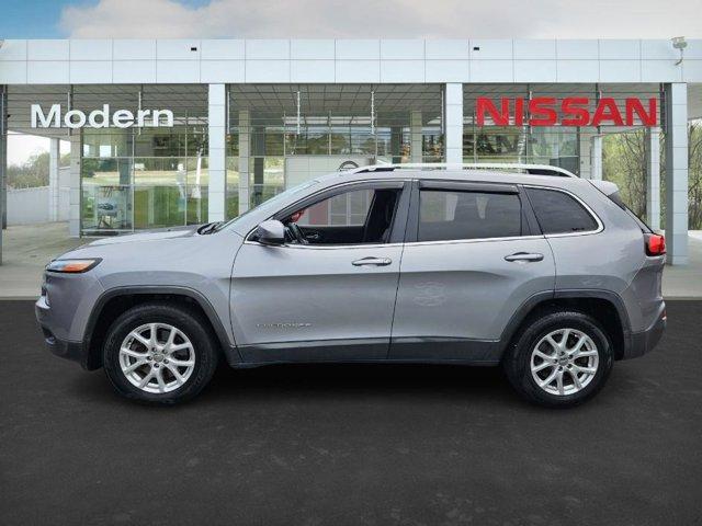 used 2014 Jeep Cherokee car, priced at $8,199