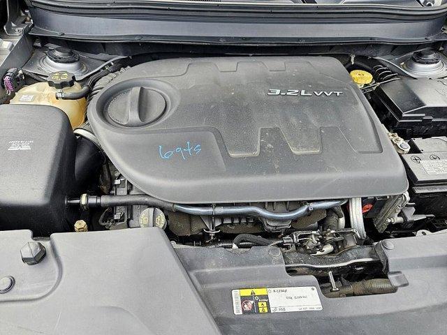 used 2014 Jeep Cherokee car, priced at $8,199